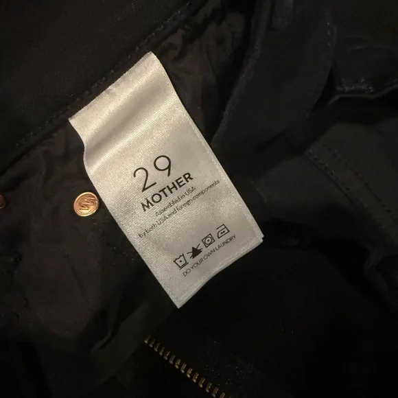 80% off! Mother Denim The Hustler Ankle Fray in Not Guilty wash - Picture 4 of 4